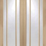 Oak-Worcester-Pair-with-Clear-Glass